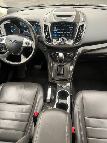 2016 Ford Escape Titanium