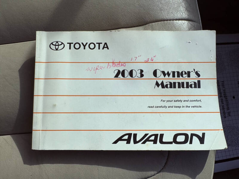 2003 Toyota Avalon XLS