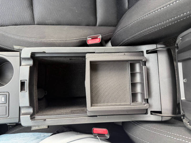 2015 Subaru Legacy 2.5i Premium