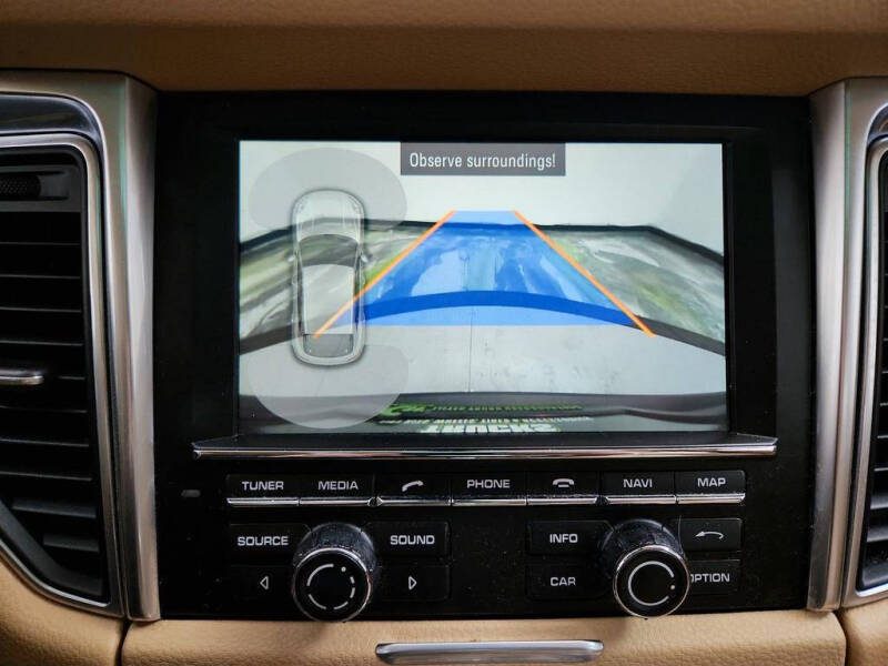 2016 Porsche Macan S