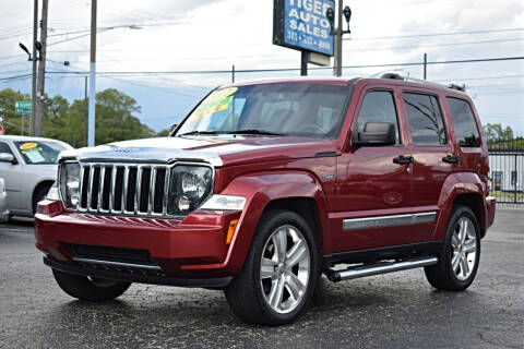 2012 Jeep Liberty for sale at TIGER AUTO SALES INC in Redford MI