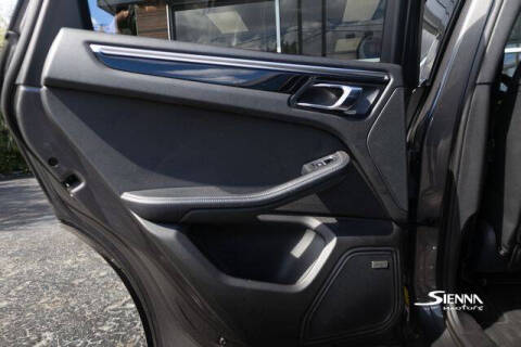 2016 Porsche Macan S