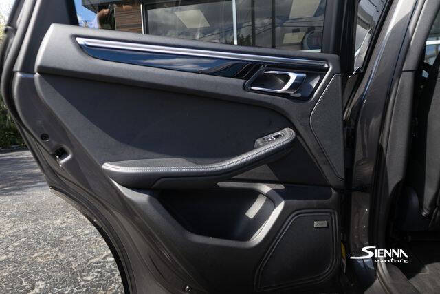 2016 Porsche Macan S