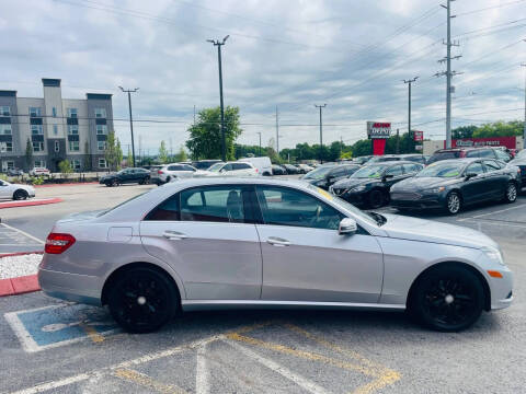 2011 Mercedes-Benz E-Class