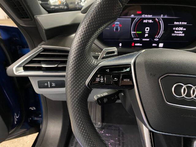 2022 Audi e-tron GT quattro Prestige