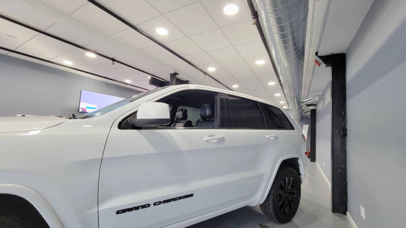 2019 Jeep Grand Cherokee Altitude