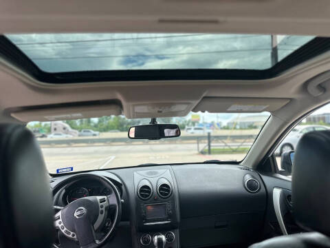 2012 Nissan Rogue S