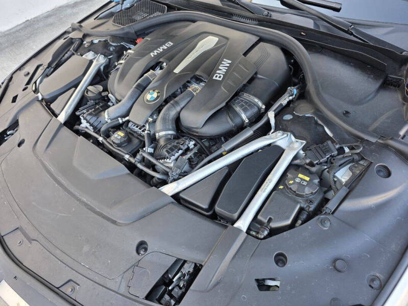 2019 BMW 7 Series 750i