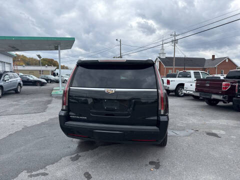 2016 Cadillac Escalade ESV Platinum