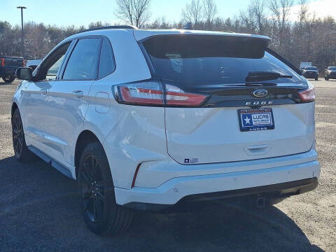 2022 Ford Edge ST-Line