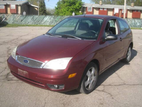 2006 Ford Focus for sale at ELITE AUTOMOTIVE in Euclid OH