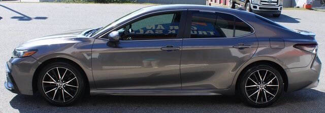 2021 Toyota Camry SE