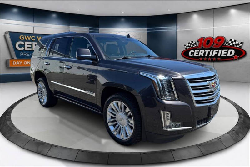 2017 Cadillac Escalade Platinum