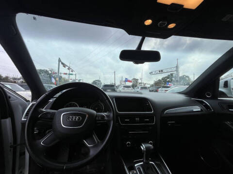 2014 Audi Q5 2.0T quattro Premium Plus