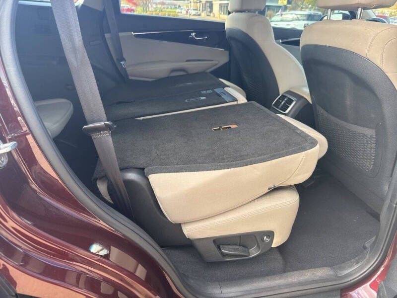 2020 Kia Sorento S V6