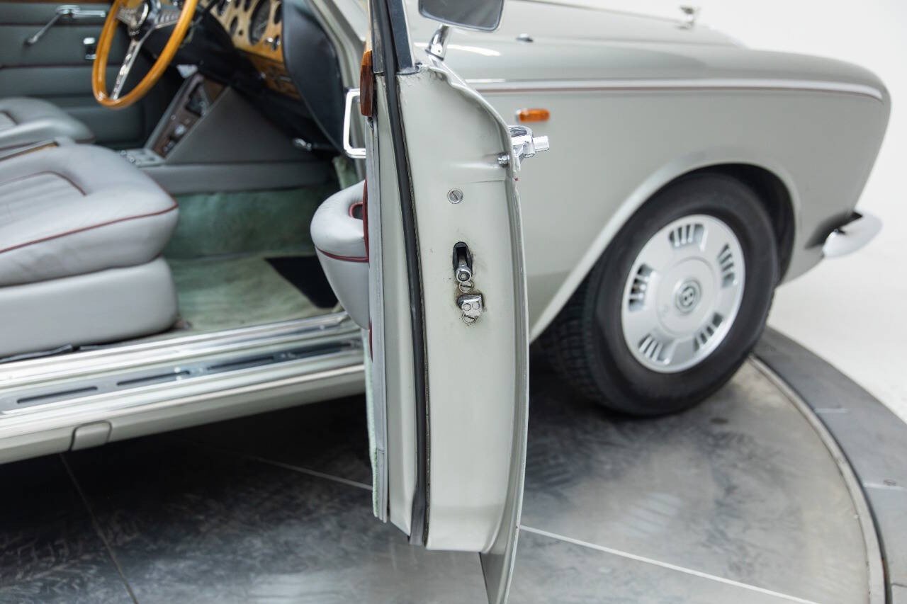 1967 Bentley T1 Saloon 131
