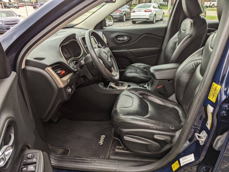 2014 Jeep Cherokee Sport