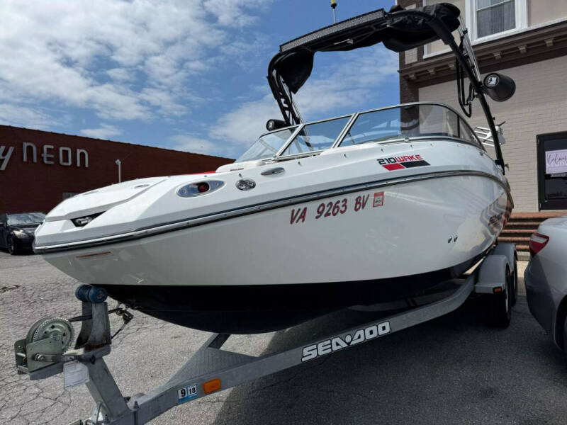 2012 Sea-Doo 210 Wake