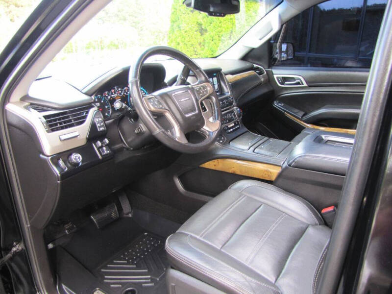 2017 GMC Yukon Denali