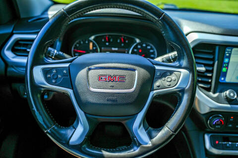 2021 GMC Acadia SLT
