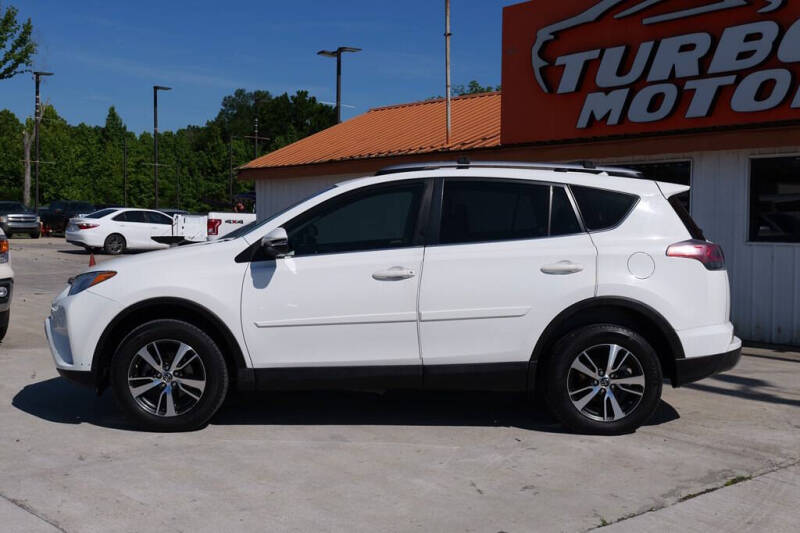 2017 Toyota RAV4 XLE