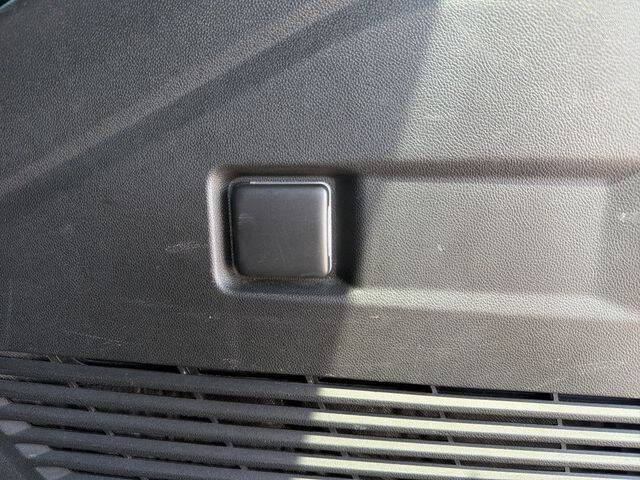 2023 GMC Yukon SLE