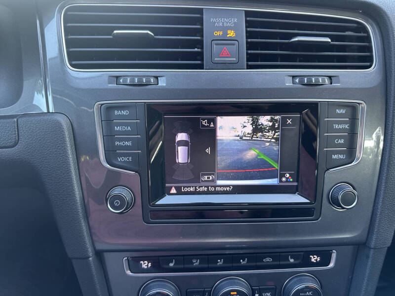 2015 Volkswagen e-Golf SEL Premium