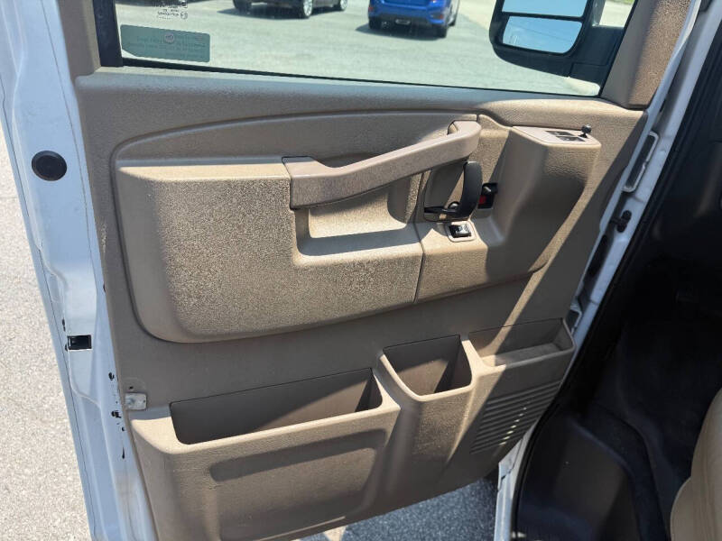 2021 Chevrolet Express 2500