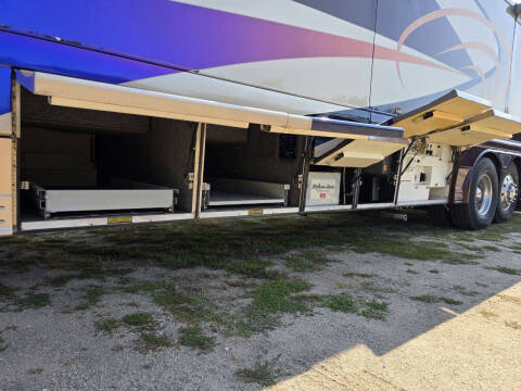 2004 Country Coach Magna