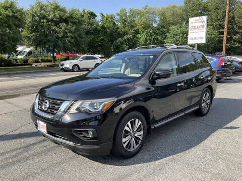 2017 Nissan Pathfinder SL