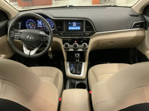 2019 Hyundai Elantra