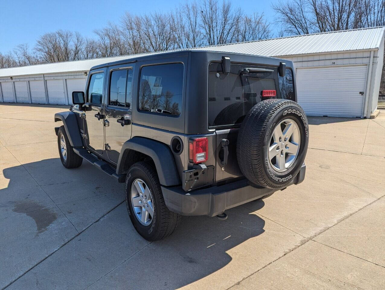 2016 Jeep Wrangler Unlimited for sale at TAC Auto Sales in Kankakee, IL