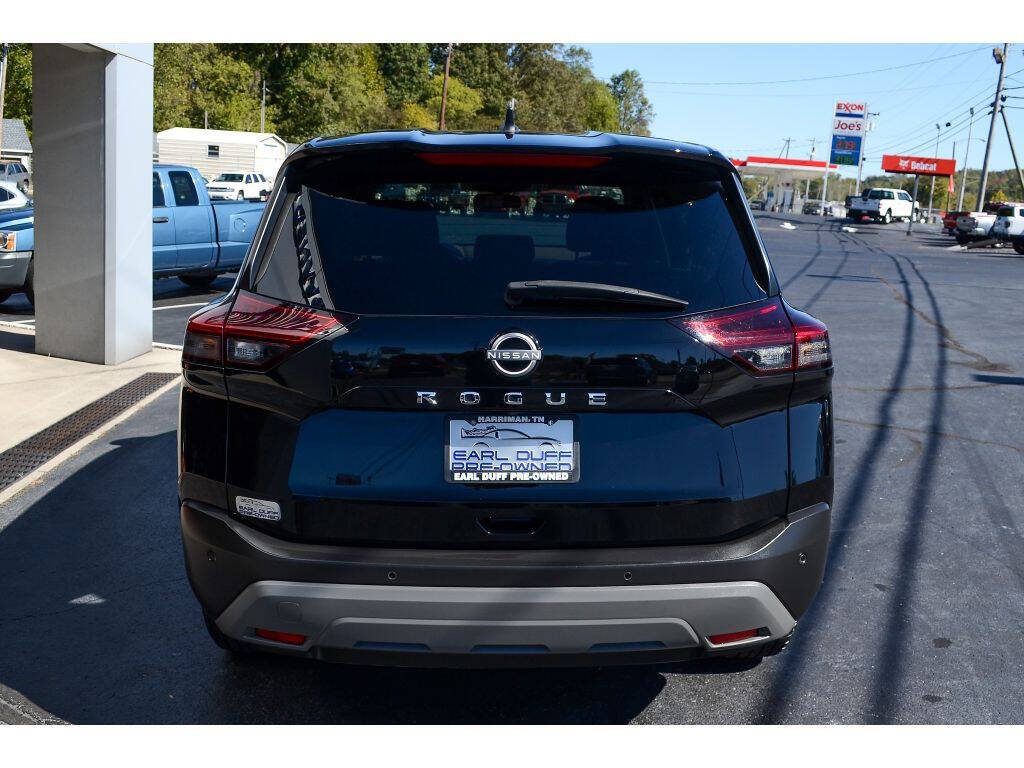 2023 Nissan Rogue for sale at EARL DUFF PRE-OWNED CENTER in Harriman, TN