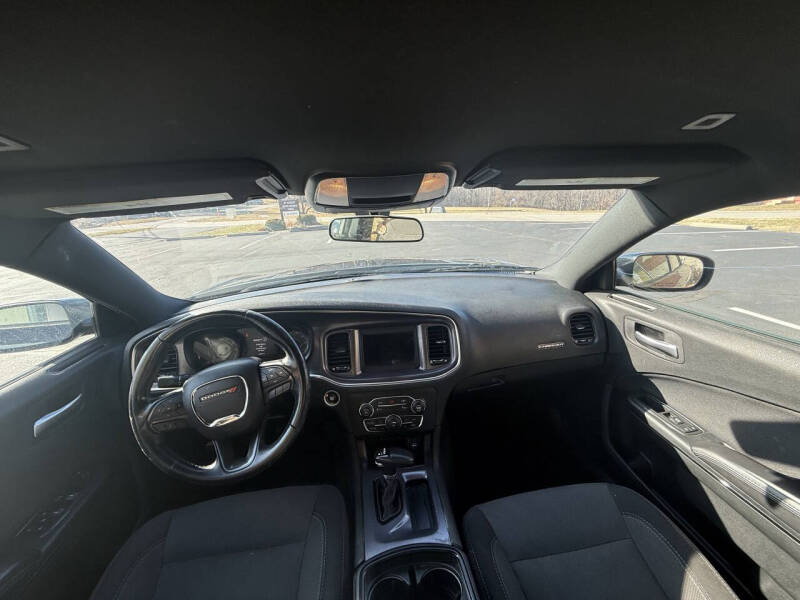 2018 Dodge Charger SXT