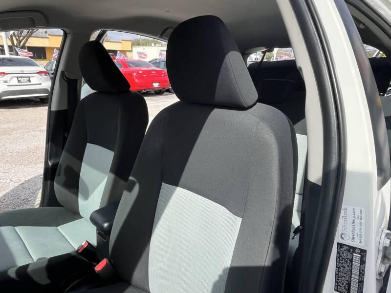 2014 Toyota Prius c One