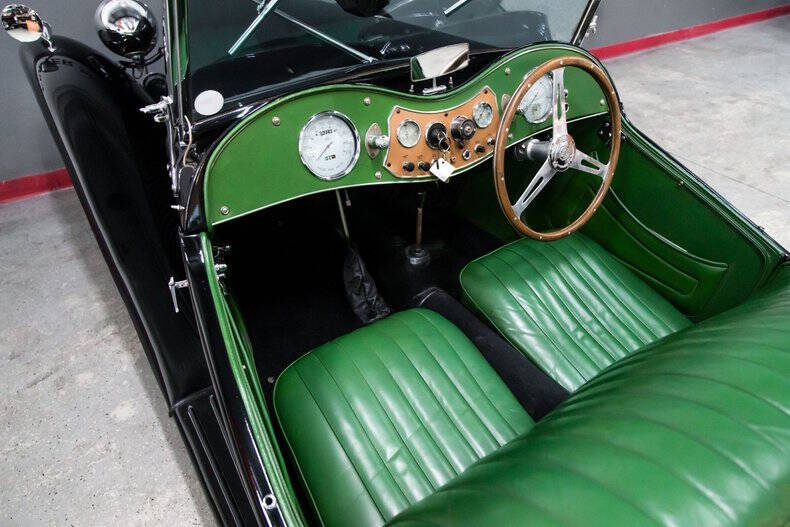 1949 MG MG TC