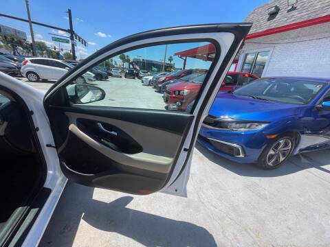 2019 Hyundai Elantra GT
