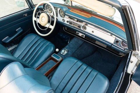 1969 Mercedes-Benz 280-Class