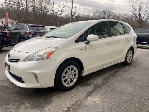 2012 Toyota Prius v for sale at COUNTRY SAAB OF ORANGE COUNTY in Florida NY