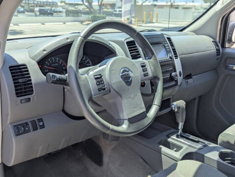 2017 Nissan Frontier S