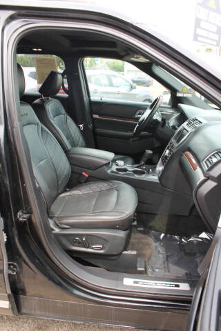 2018 Ford Explorer Platinum