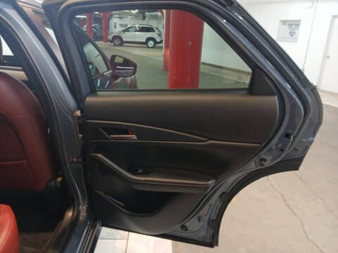 2023 Mazda CX-30 2.5 S Carbon Edition