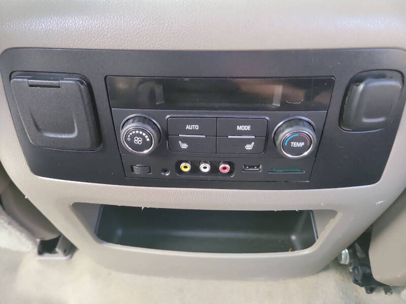 2016 GMC Yukon XL SLT