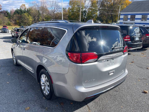 2018 Chrysler Pacifica Touring L