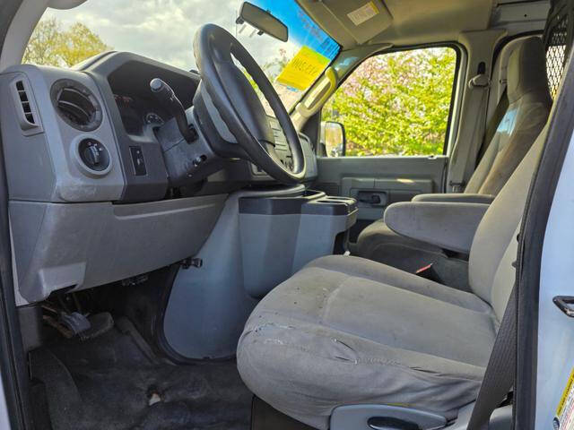 2013 Ford E-Series E-250