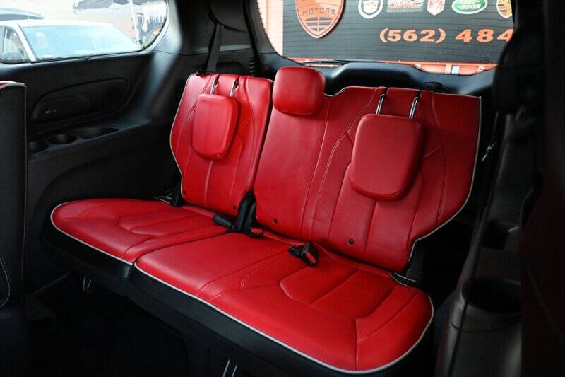 2020 Chrysler Pacifica Hybrid Limited Red S