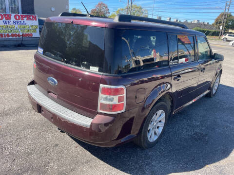 2011 Ford Flex SE
