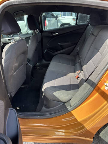 2017 Chevrolet Cruze LT Auto