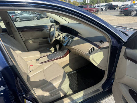 2008 Toyota Avalon XLS