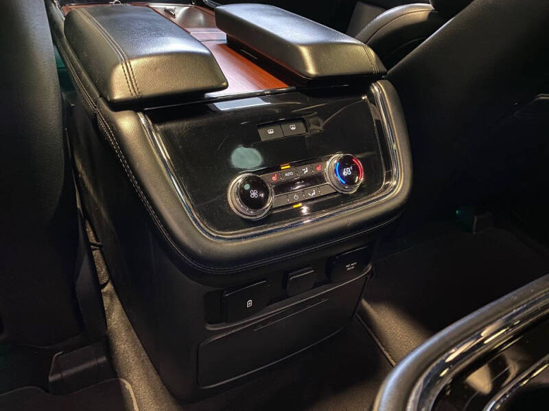 2020 Lincoln Navigator L Reserve